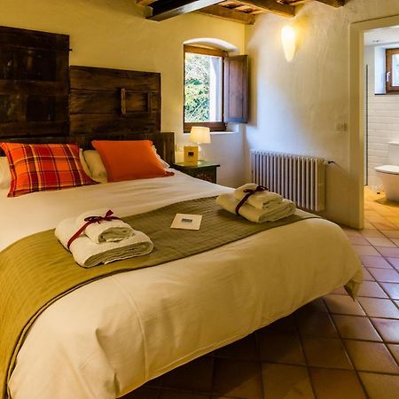 B&B La Rectoria De Sant Miquel De Pineda Sant Felíu de Pallarols Kültér fotó